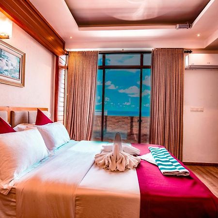 Araamview Hotel Hulhumalé Buitenkant foto
