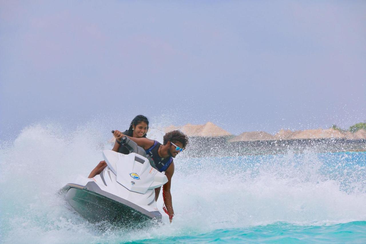 Araamview Hotel Hulhumalé Buitenkant foto