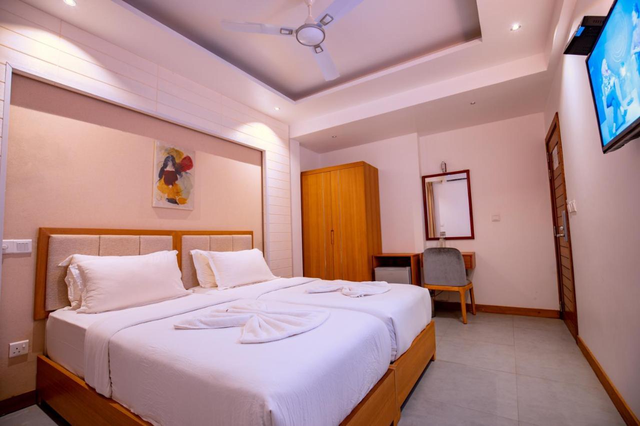 Araamview Hotel Hulhumalé Buitenkant foto
